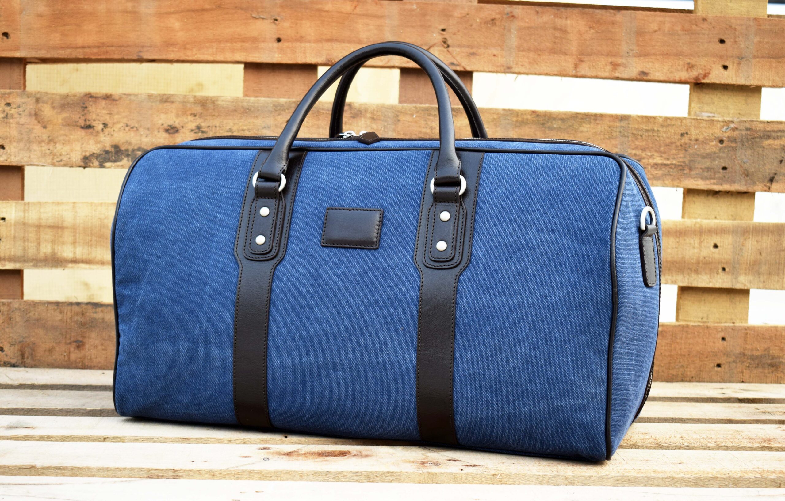 travel bag blue colours